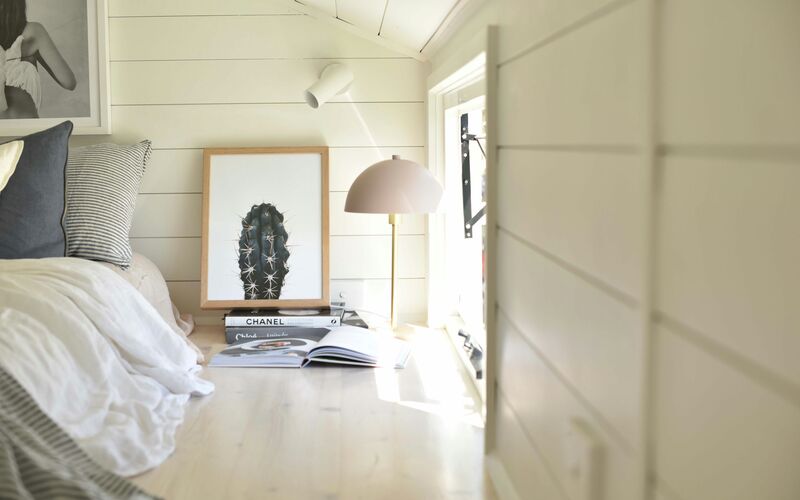 Interior with archway and warm tones