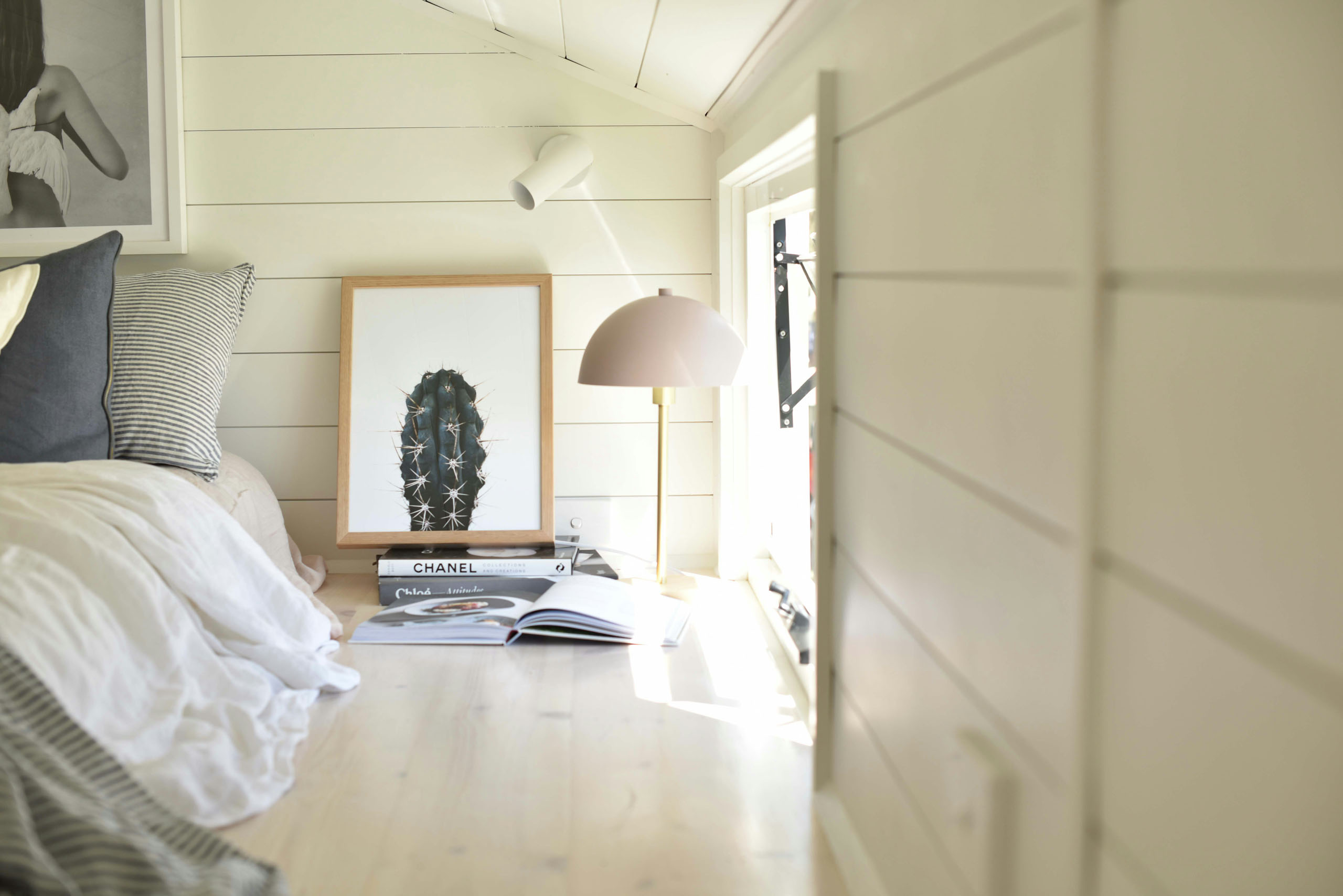 Interior with archway and warm tones